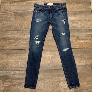 TEXTILE Elizabeth and James DEBBIE Ripped Skinny Jeans - Dark Blue